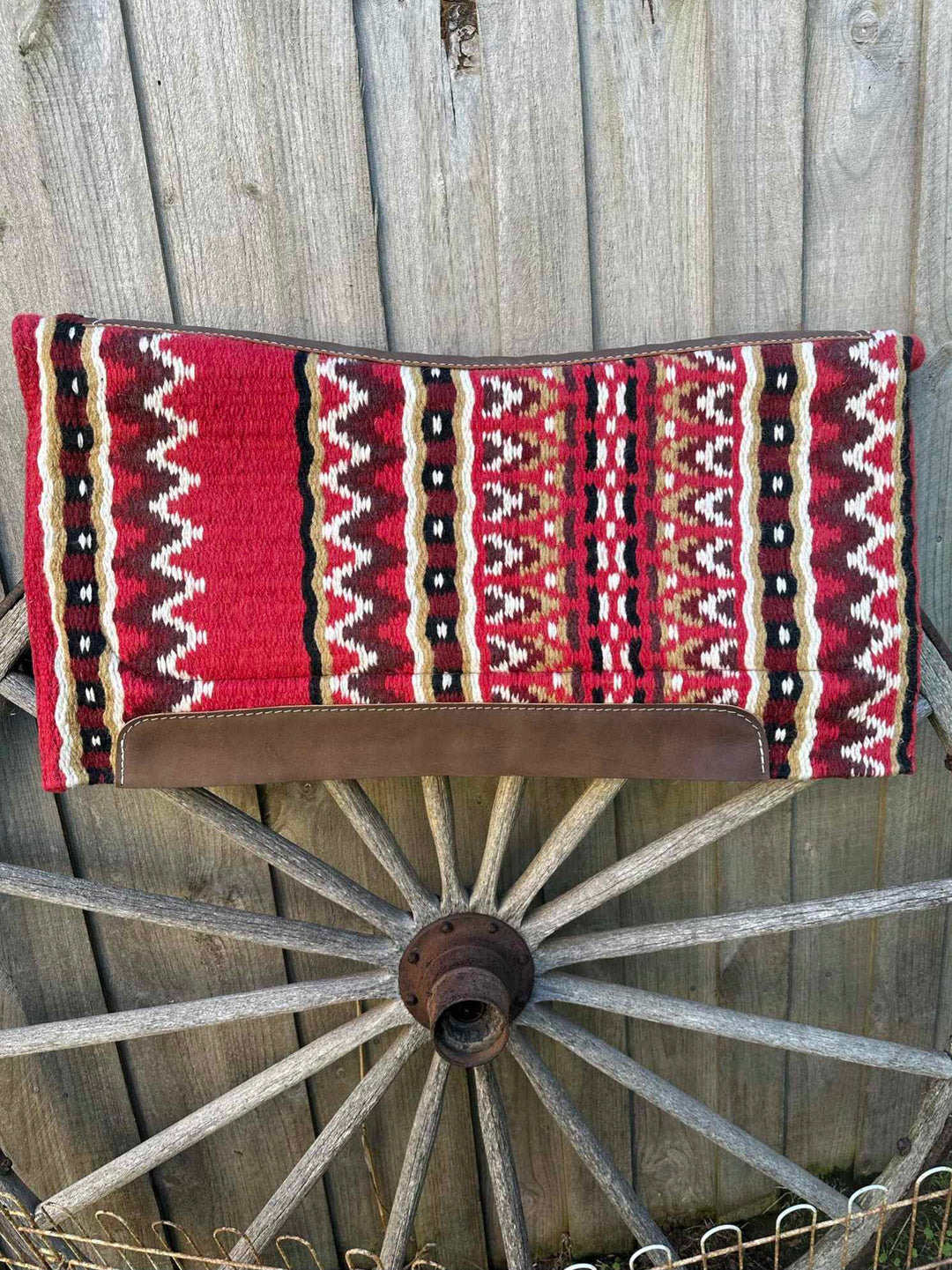 Western Saddle Pad Wool Contoured Pleasure/ Cutting Pad 34x36 3/4" Wool Top Memory Felt Bottom Red