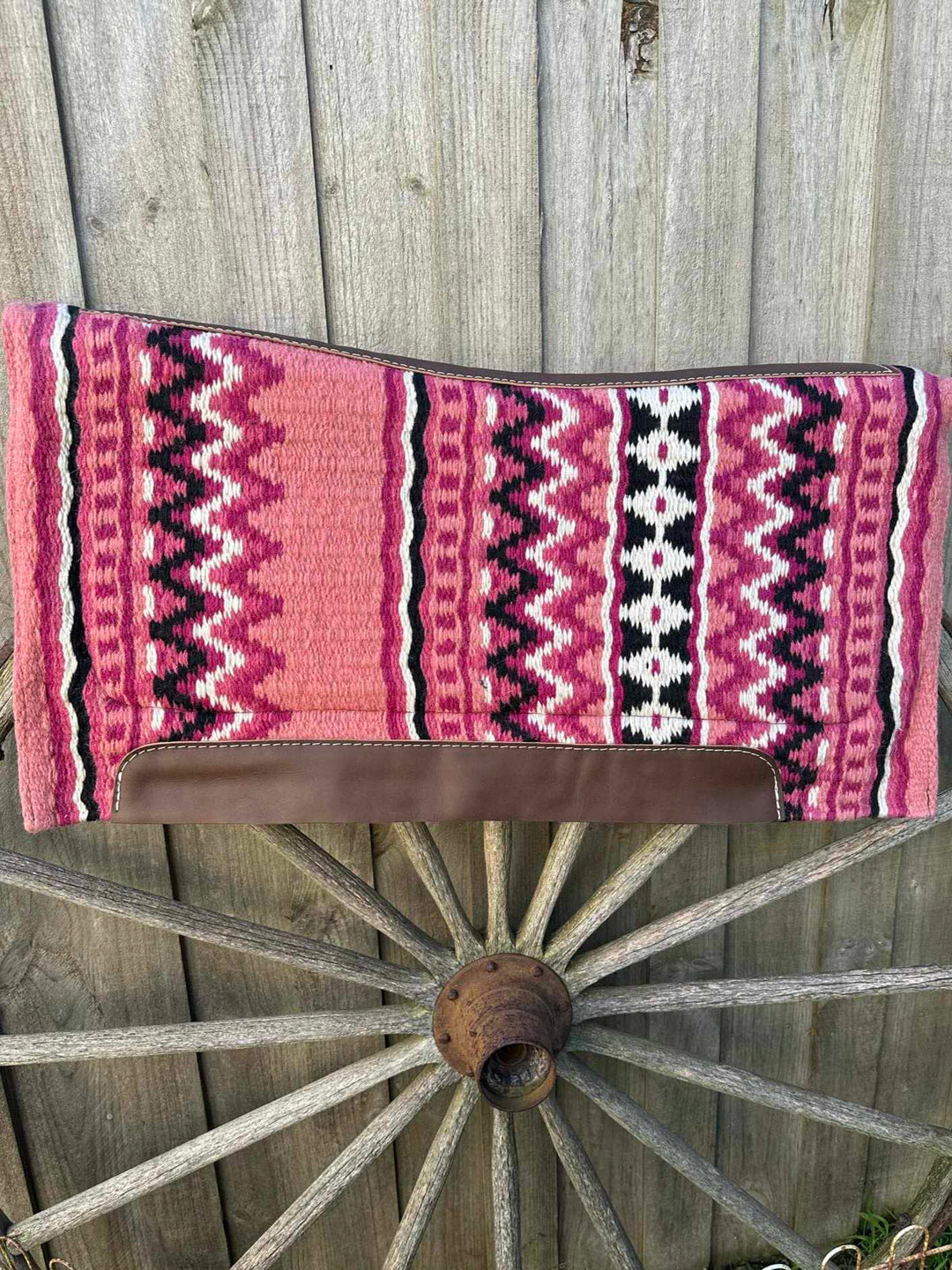 Western Saddle Pad Wool Contoured Pleasure/ Cutting Pad 34x36 3/4" Wool Top Memory Felt Bottom