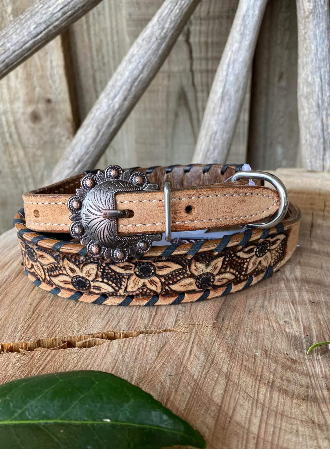 Collar - Couture Leather Tooled Dog Collar Western Buckle DC 46