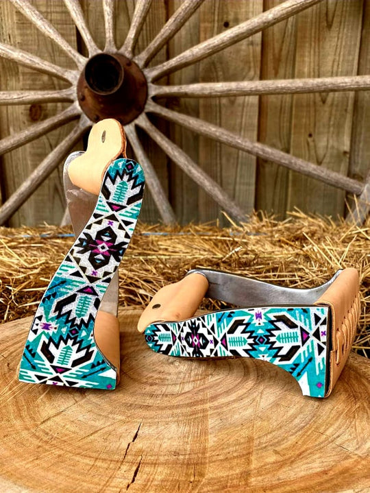 Stirrups – Lightweight twisted angled aluminum stirrups Tribal Print