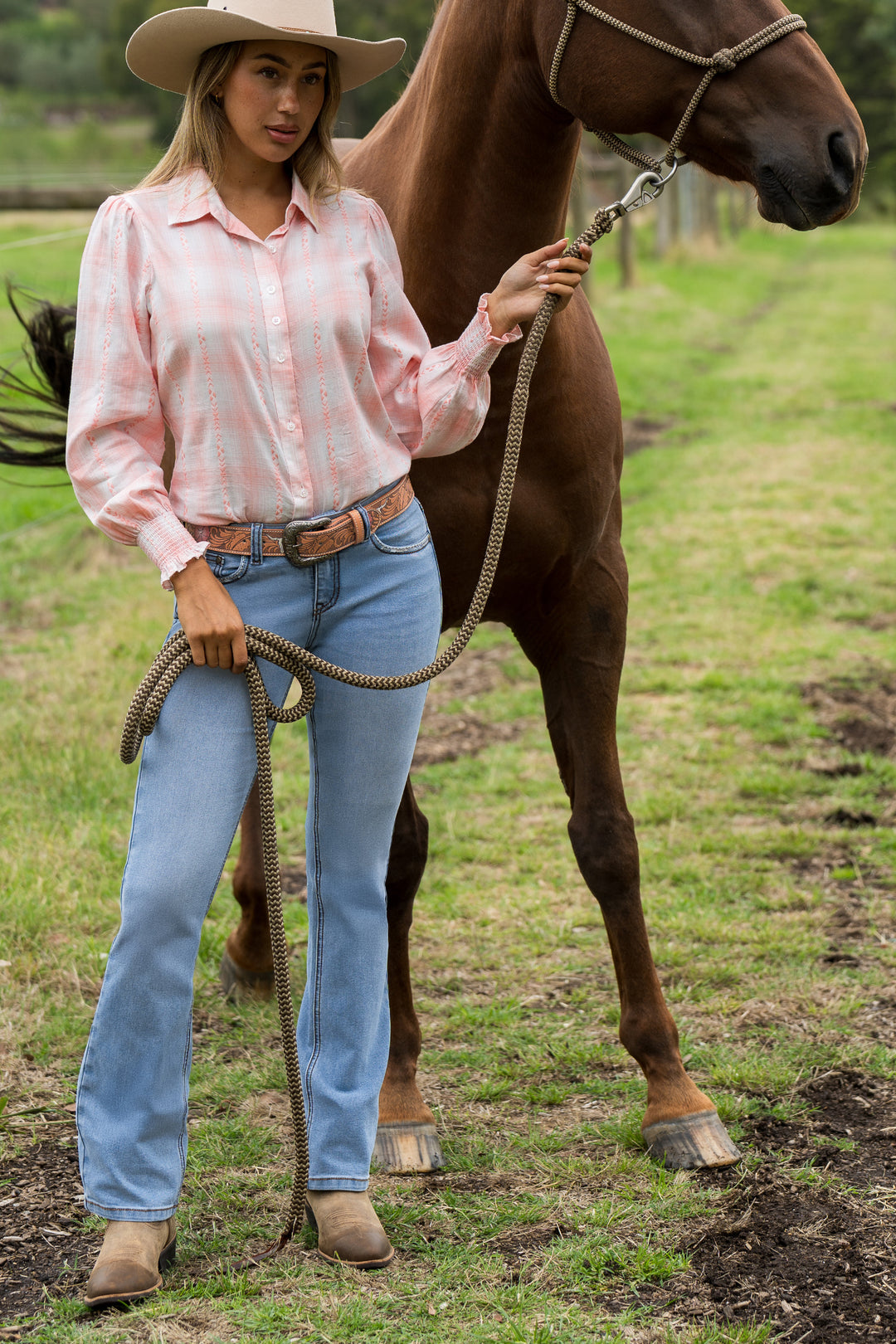 Pure Western Juniper Bootcut 32" Leg Jeans