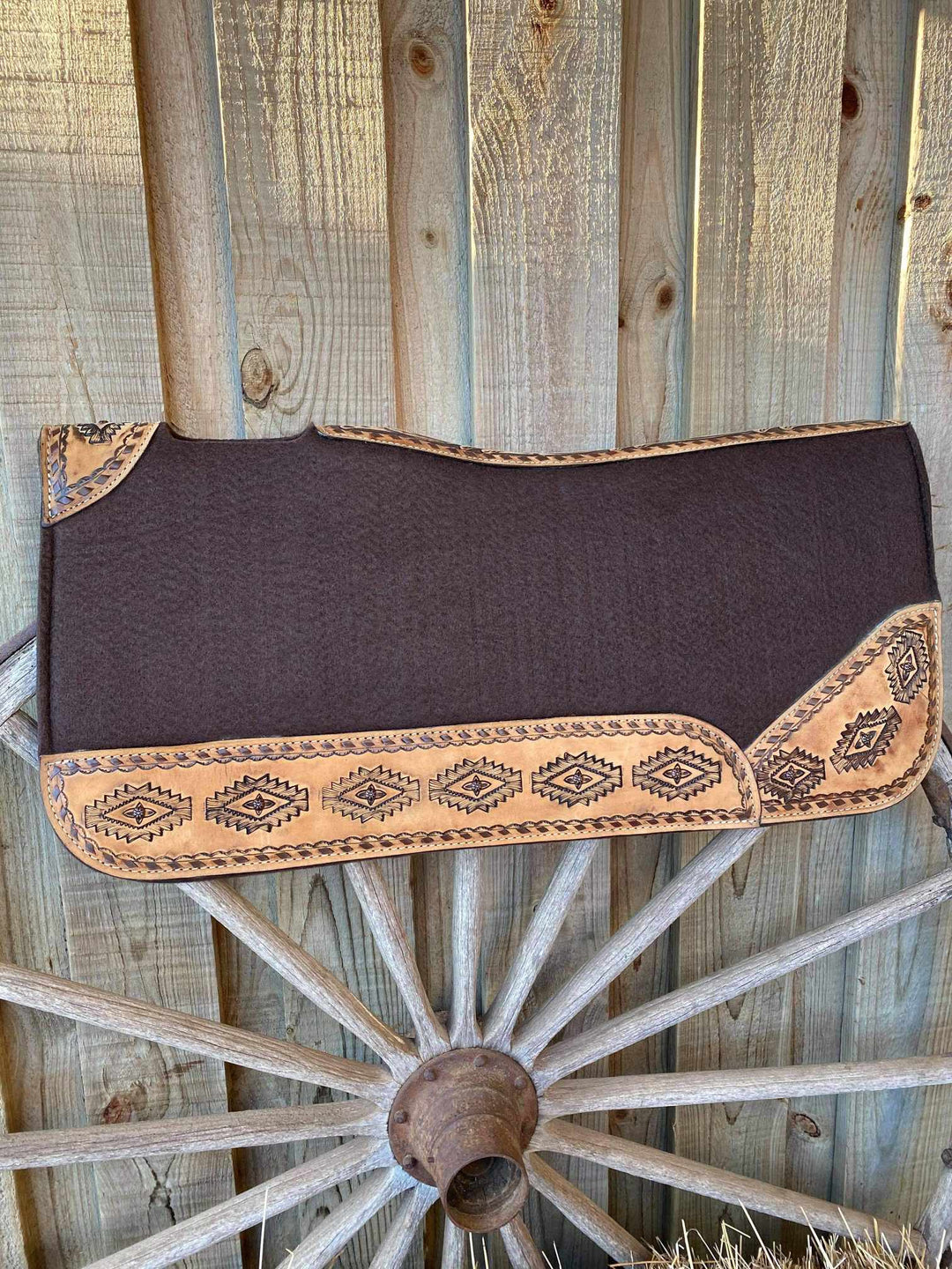 Western Saddle Pad  Felt Contoured 31" X 32"  Aztec Pattern