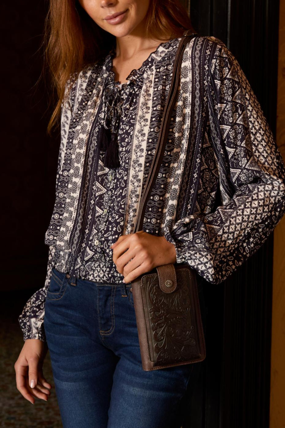 Wrangler Natalie Tooled Purse Crossbody