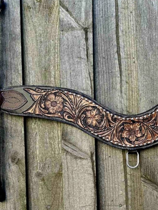 Tripping- Floral tooled Breastcollar Breastplate