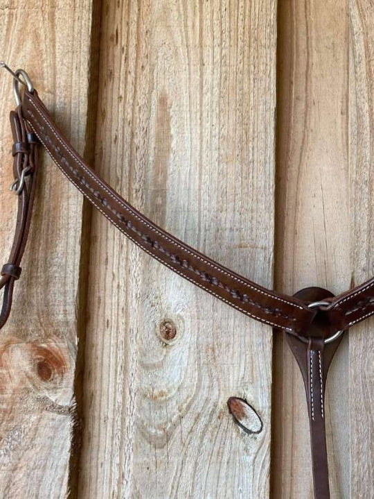 Breastcollar - Dark Oil with Barbwire Tooling