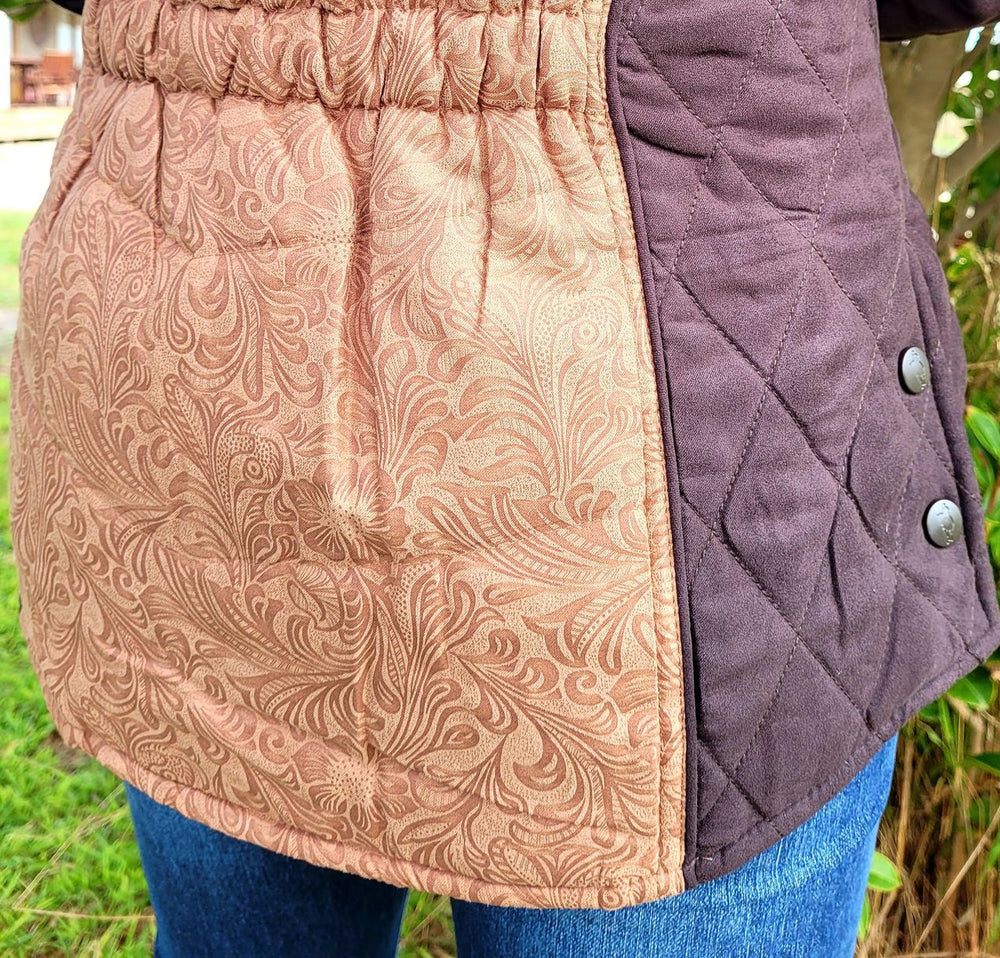 Outback Ladies Burlington Embossed Vest Size Sm