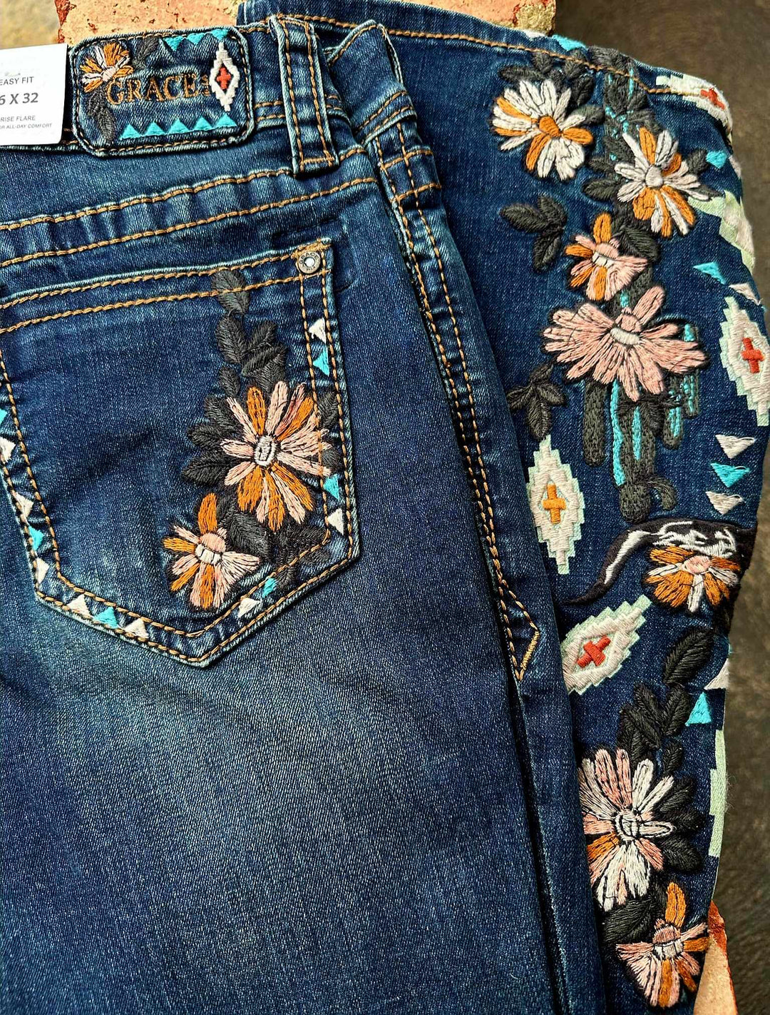 Grace in LA Mid Rise Feather & Western Motif Embroidery Flare Jeans