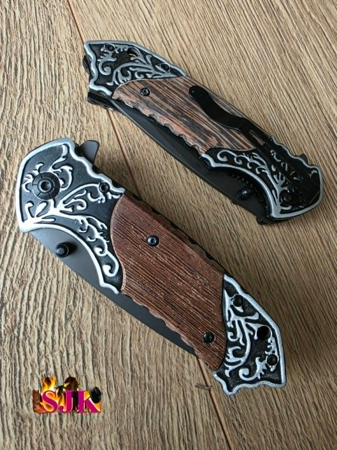 Knife - Pocket Knife Embossed Design BLK