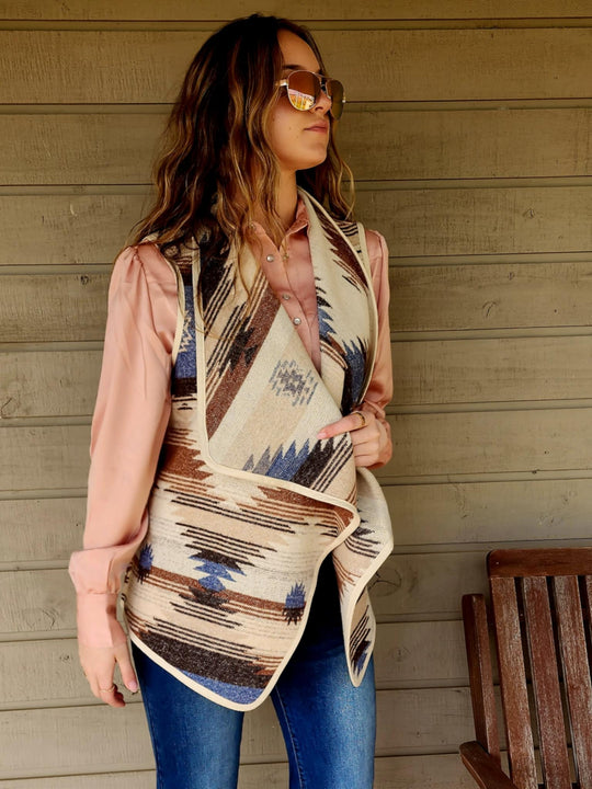 Pure Western Ladies Keegan Aztec print Vest