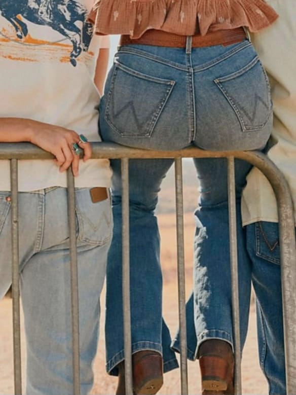 Wrangler Bespoke Lily High Rise Flare Stretch Jeans 32" Leg SUPER COMFY