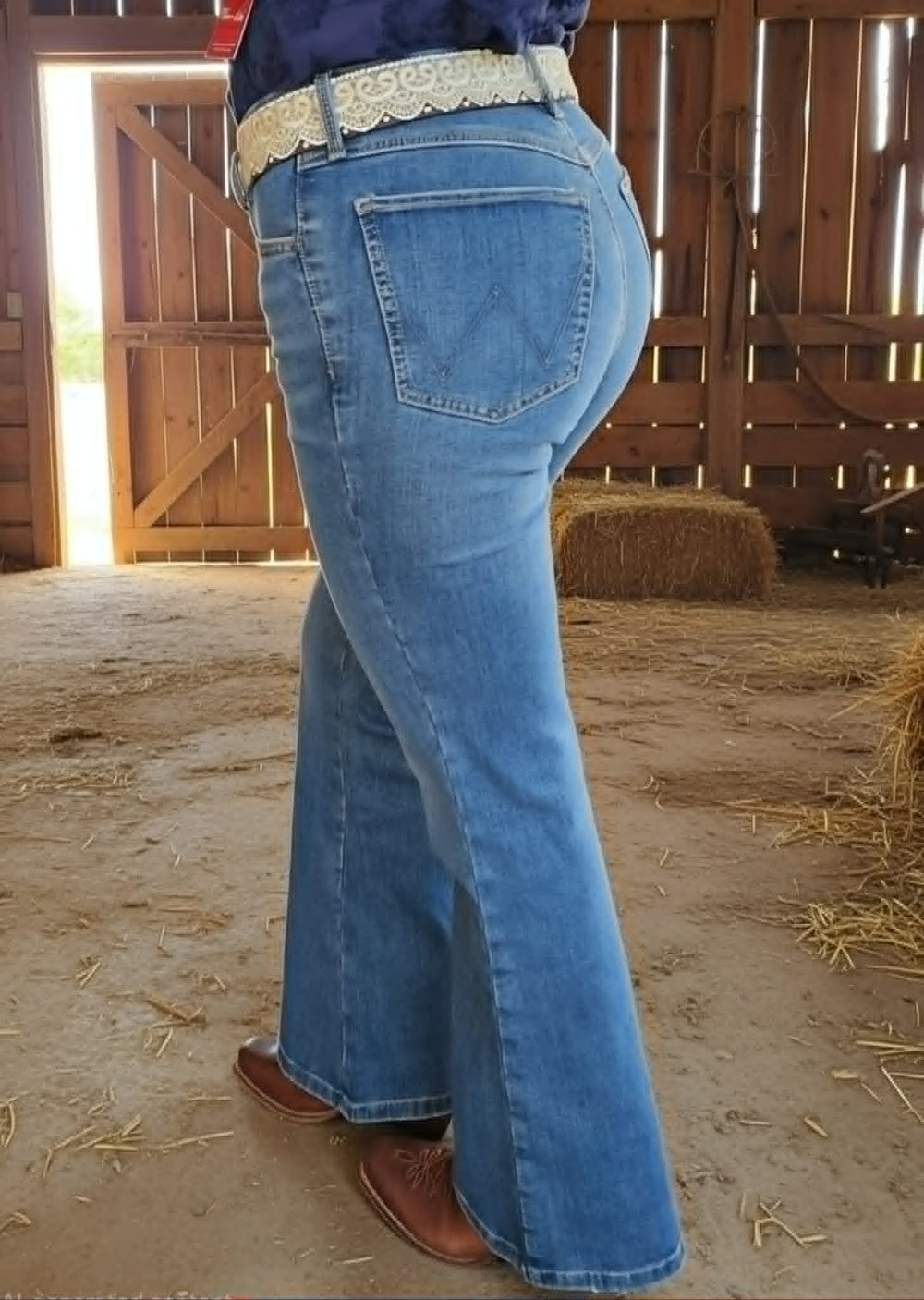 Wrangler Bespoke Lily High Rise Flare Stretch Jeans 32" Leg SUPER COMFY