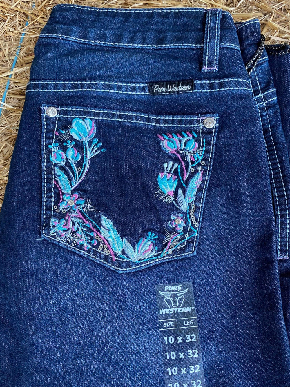 Pure Western Maddison Bootcut 32" Leg Jean