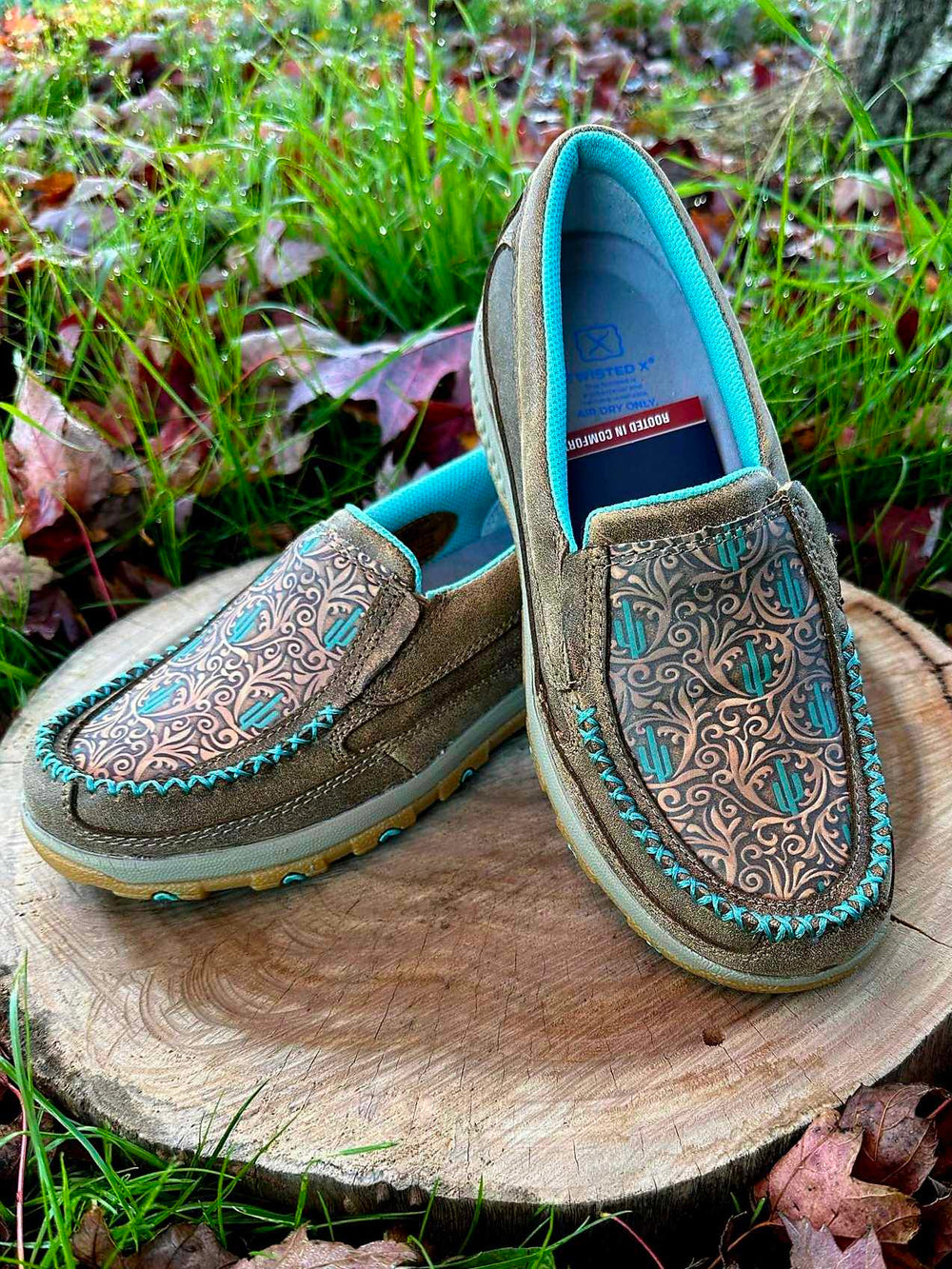 Twisted x Cell Stretch Casual Leather Driving Mocs Western Shoes Cactus
