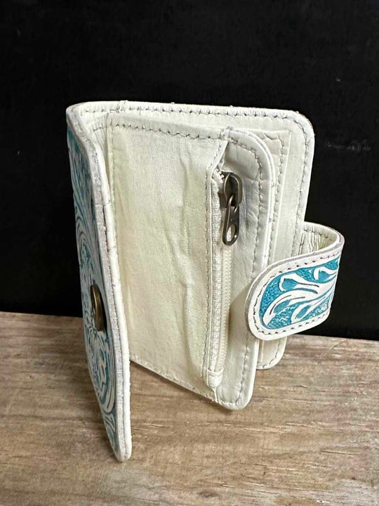 Western Leather Purse Tooled Detail wallet