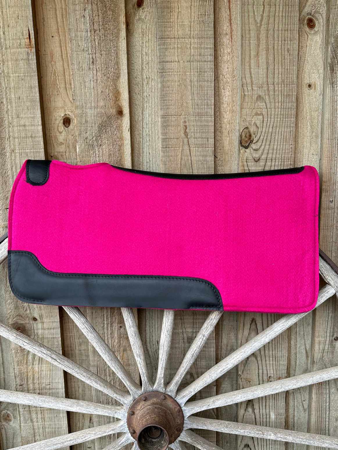 Western Saddle Pad Felt Contour Style Pink 31x31  SECONDS