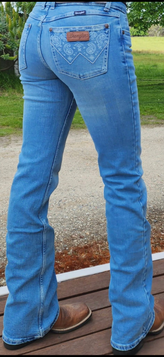 Wrangler High Rise Paige Stretch Riding Jeans - Super COMFY