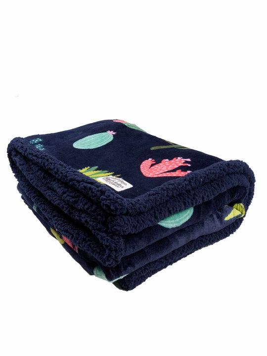 Pure Western Snuggle Throw Blanket Cactus
