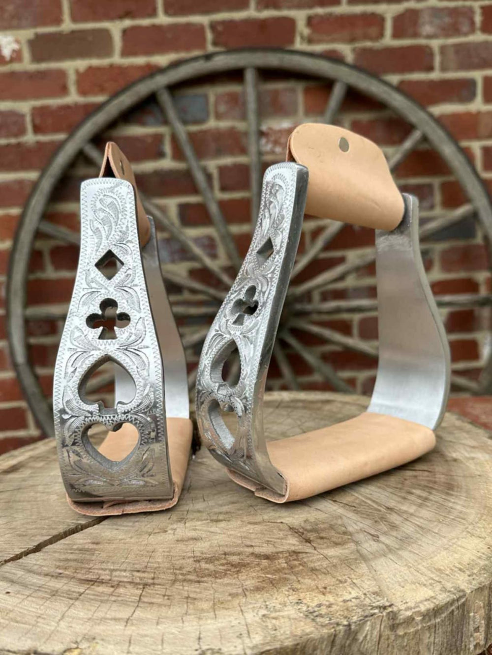 Stirrups - Show Oxbow Royal Flush Cutout