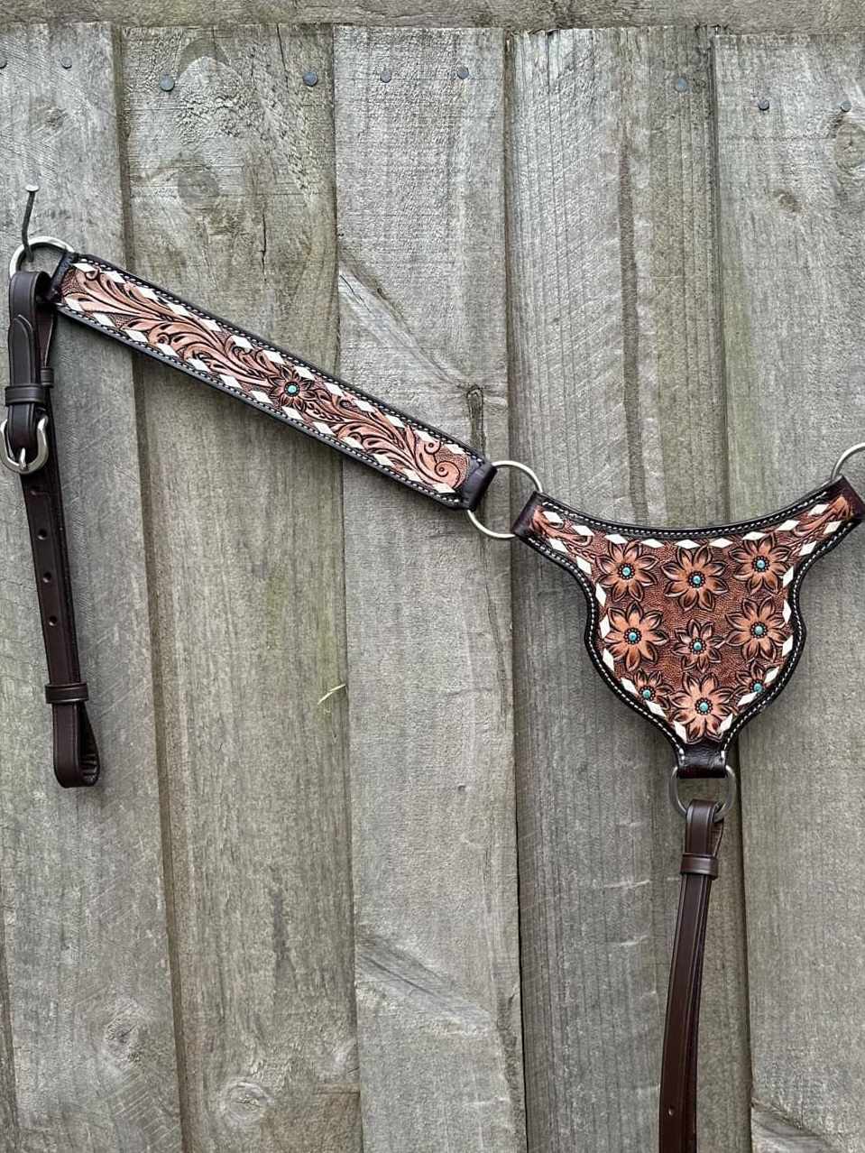 Western Tack Set - One ear Floral Buckstitch Leather Bridle & Breastcollar Set