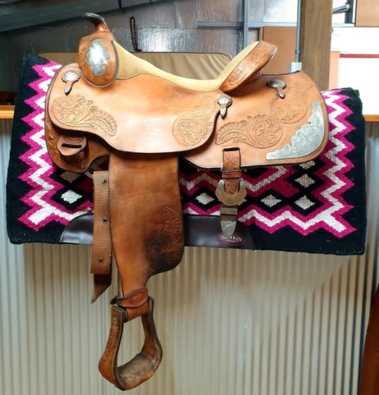 USED Saddle - Trails End MaryAnne Powell 15.5" Reining Saddle  PICK UP ONLY