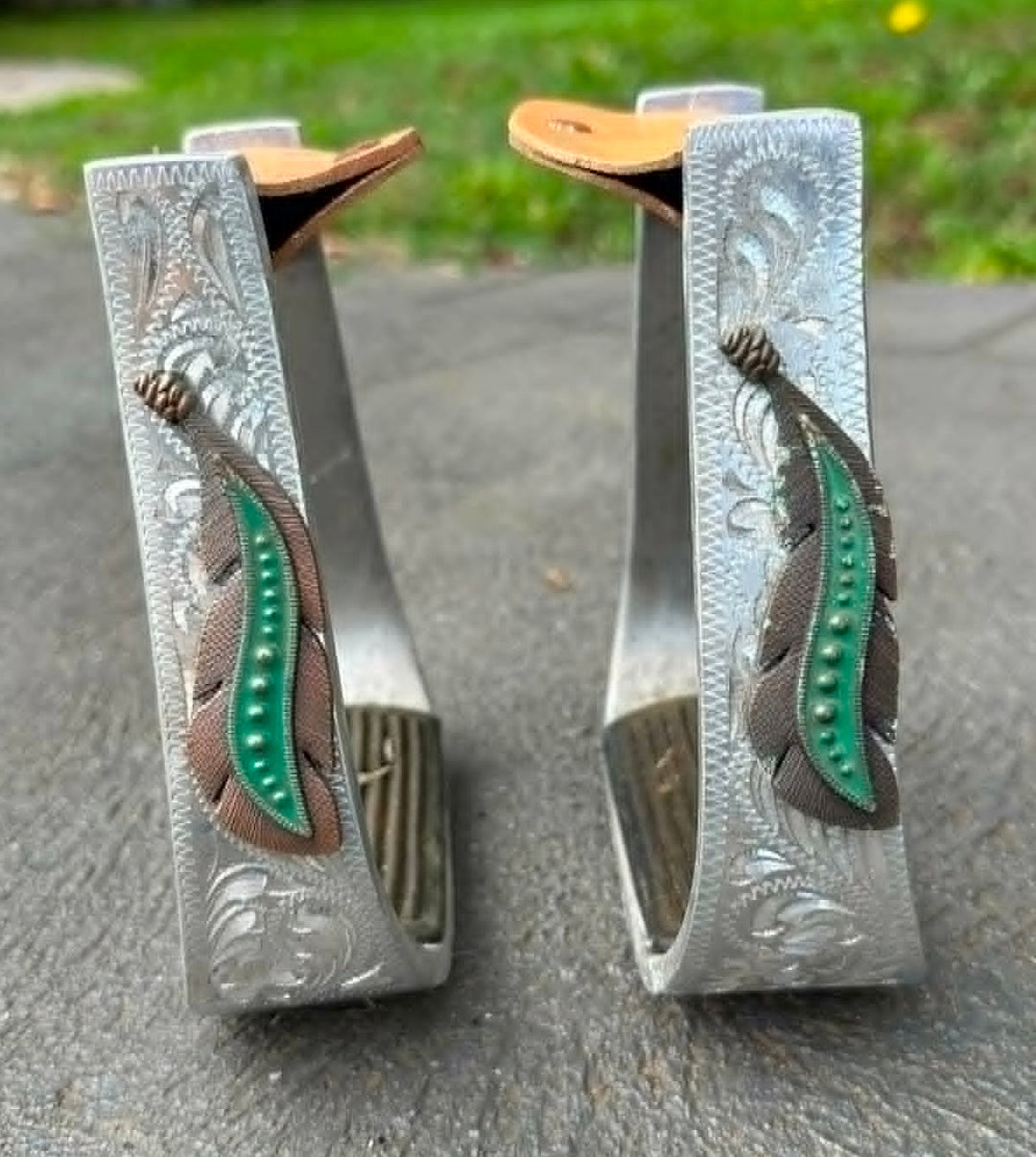 Stirrups -  Stirrups with copper and teal feather - DISPLAY