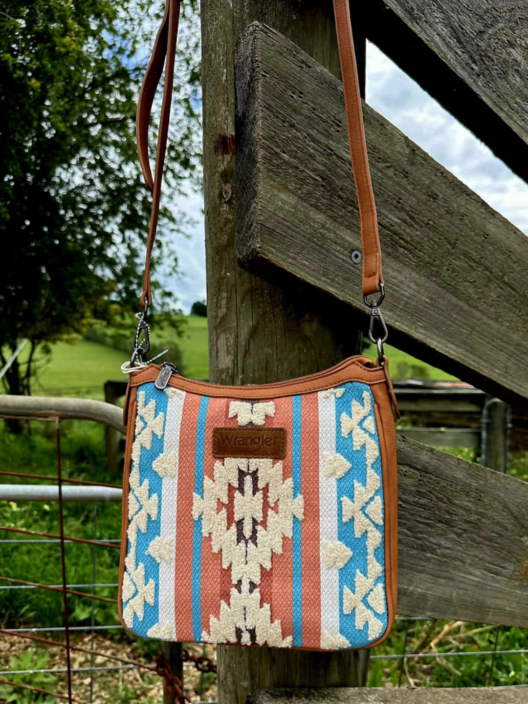 Wrangler Western Cilia Crossbody Tote Handbag