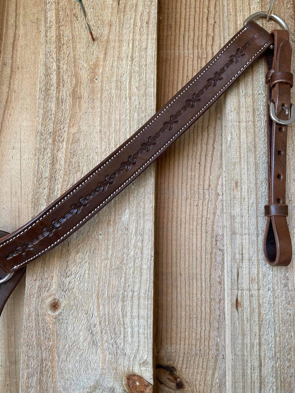 Breastcollar - Dark Oil with Barbwire Tooling