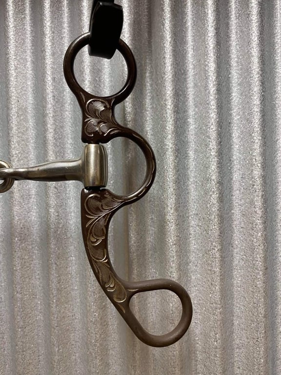 Bit - Engraved antique brown steel bit with dogbone center