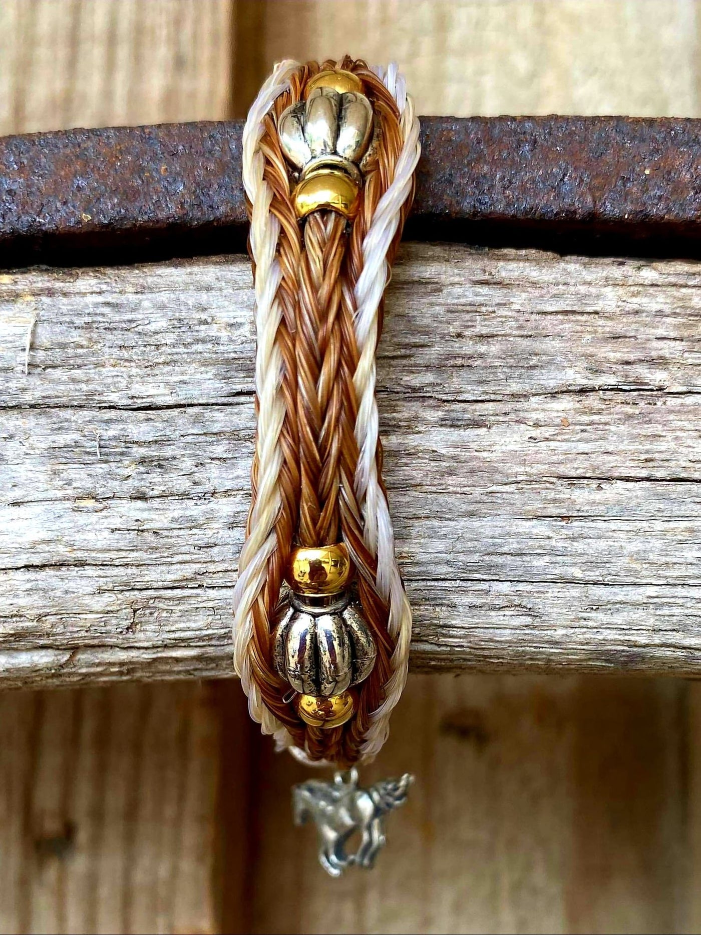 Jewellery - Genuine Horsehair (tail-mane) Western Bracelet