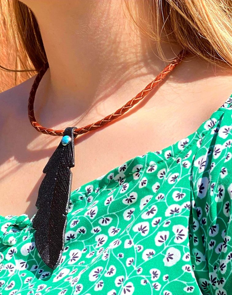 Jewellery - Leather Choker with Feather Charm
