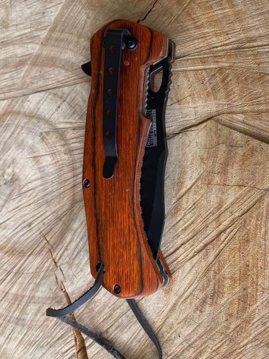 Knive - Wood Handle Pocket Knife Tactical