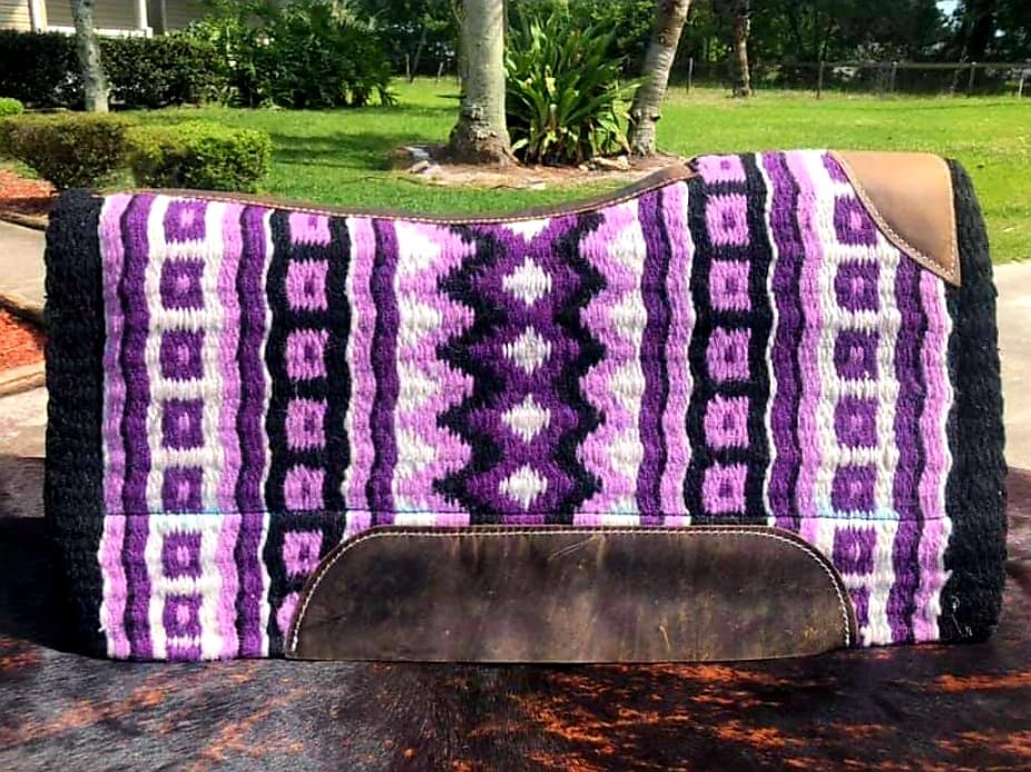 Western Klassy Cowgirl  Western Saddle Pad  28x30  Contour Saddle Pad