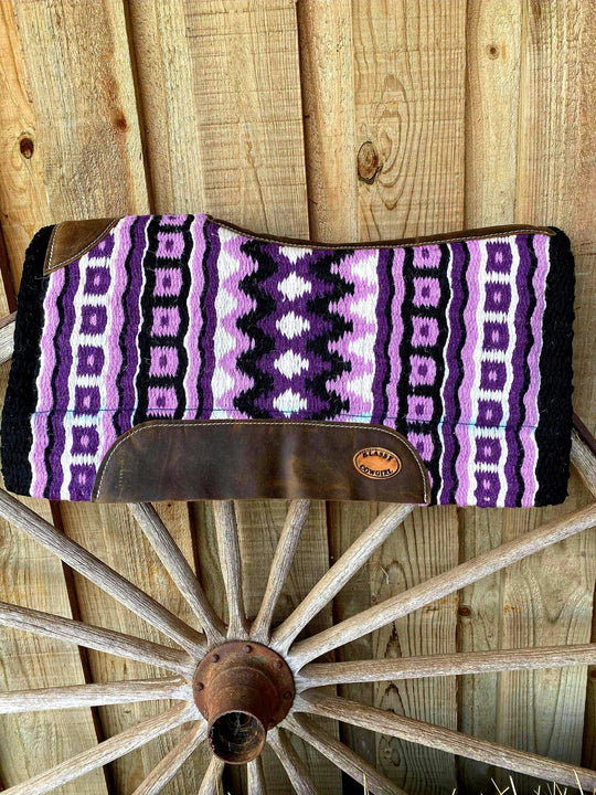 Western Klassy Cowgirl  Western Saddle Pad  28x30  Contour Saddle Pad