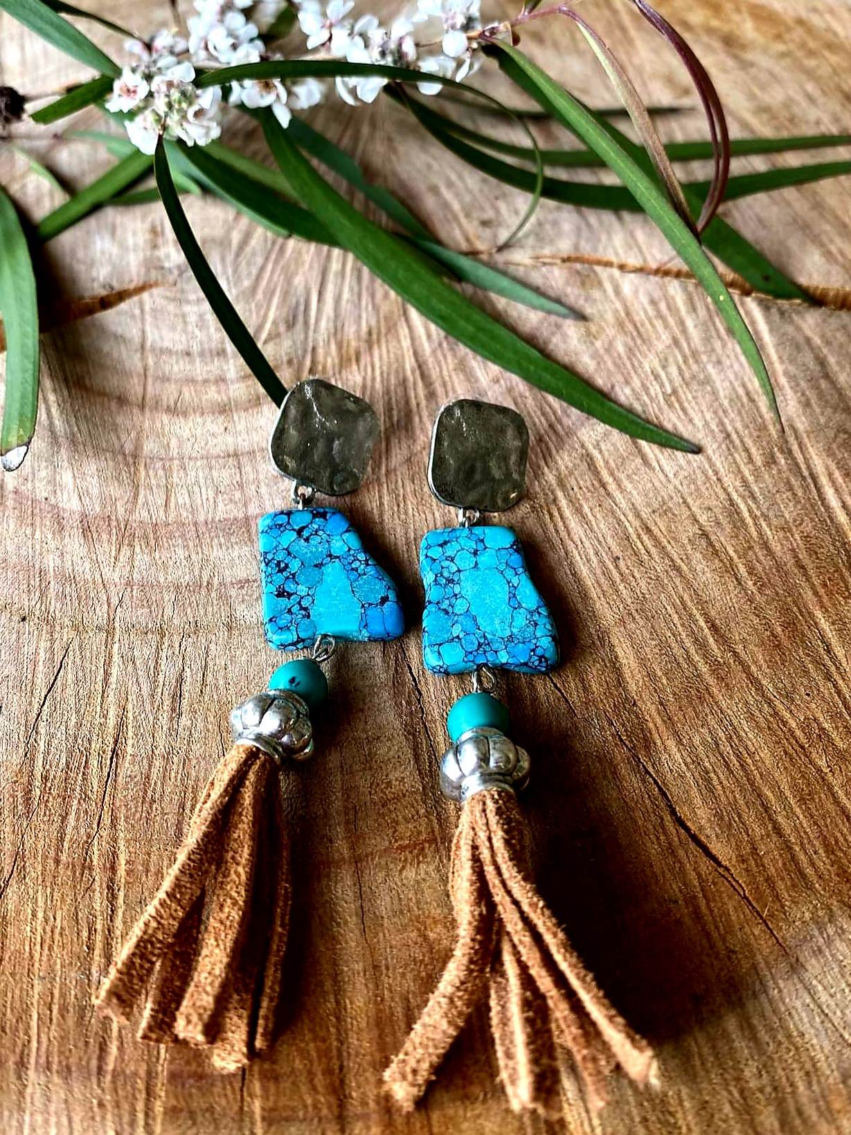 Earings - Western Inspired Tassle earing with Faux Turquoise