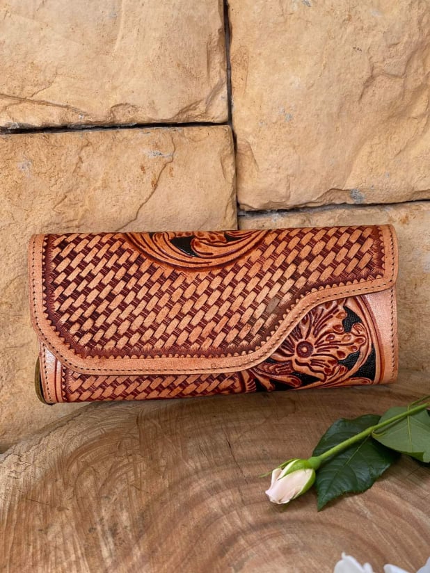 Western Leather Purse Tooled  Cowgirl Wallet