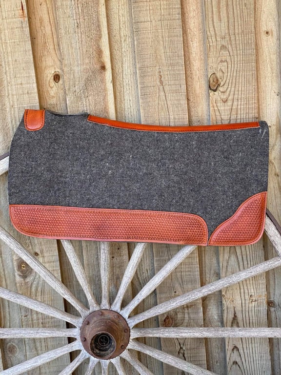 Western Saddle Pad Felt  Contour Solid Mohair Pad Basketweave Wear Leathers 32x32