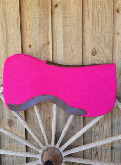 Westerm Saddle Barrel/Fender Soild Felt Contour Pad  Pink