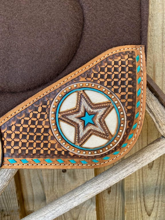 Western Saddle Pad Felt Contour 31 x 32 with Basketweave Leather