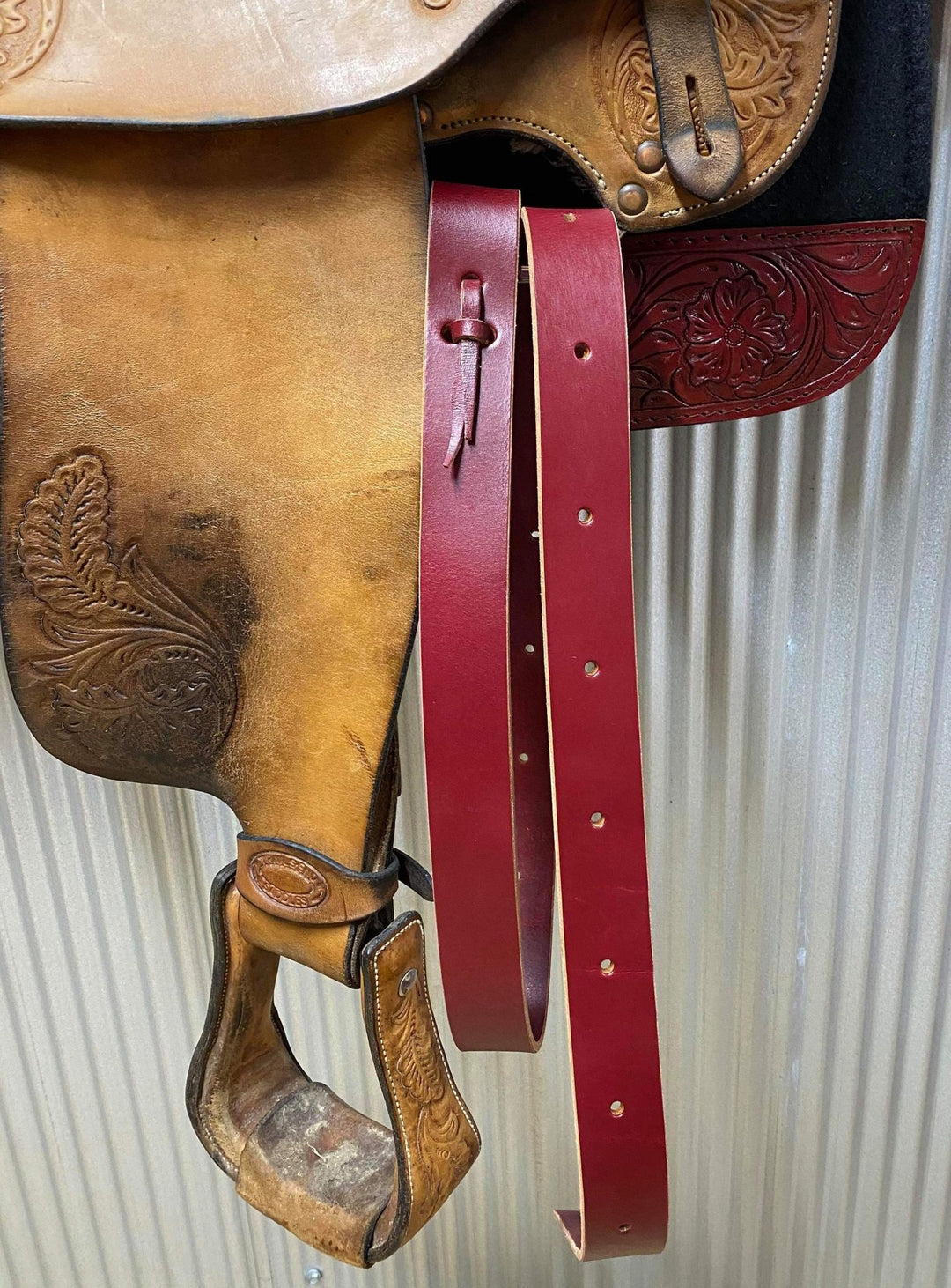 Billett -  Mahogany Leather Latigo & Billett Set