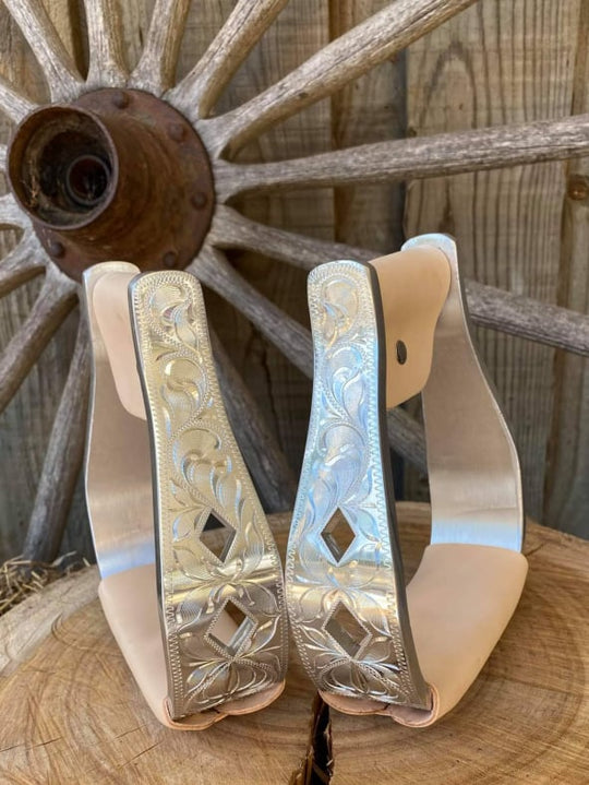 Stirrups - Show Oxbow Diamond Cutout
